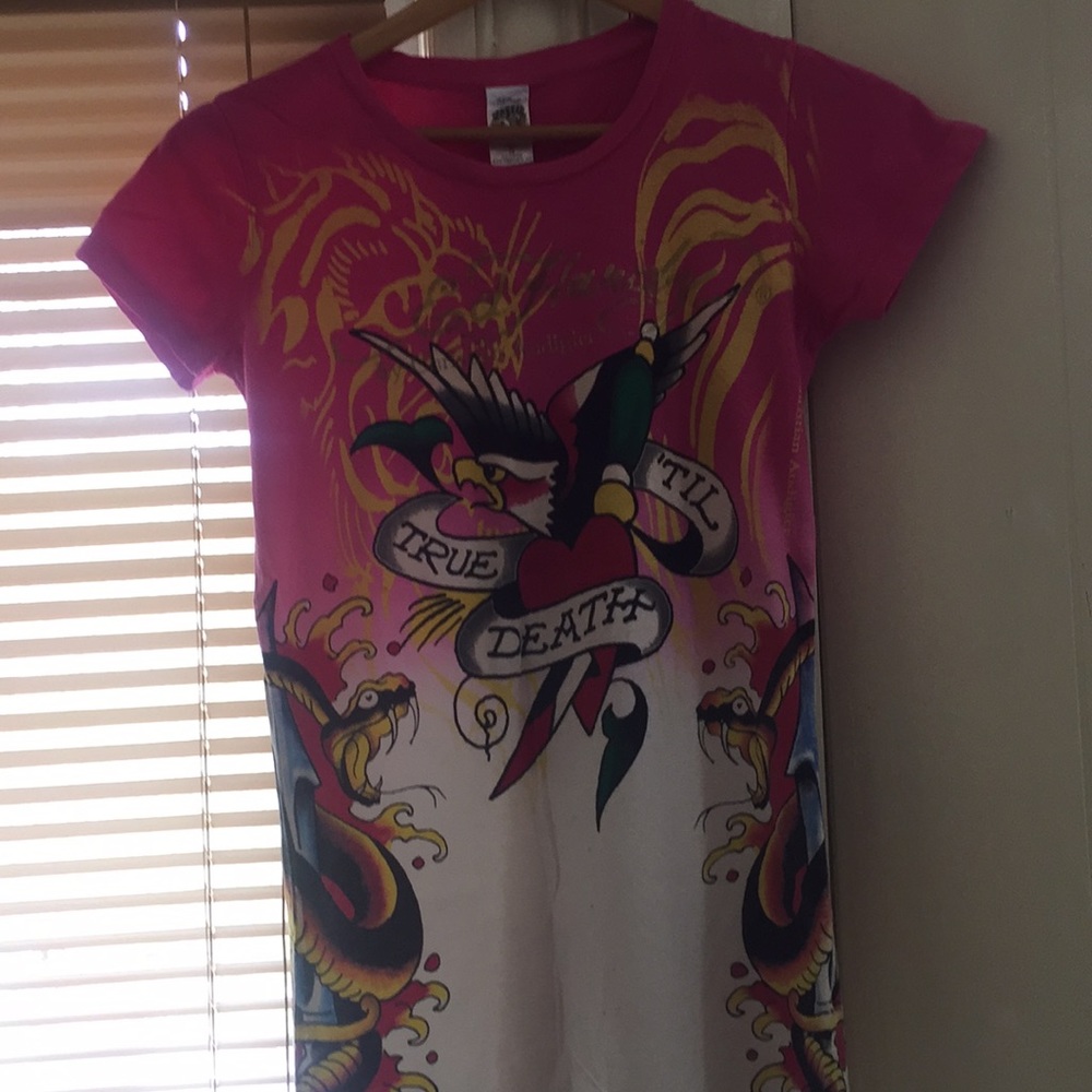 Ed hardly women small t shirt